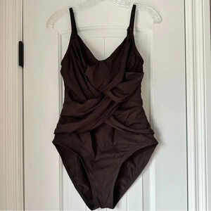 La‎ Blanca by Rod Beattie One Piece Twist Ruched Swimsuit